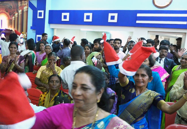 Grace Ministry Celebrates Christmas 2022 with grandeur at Prayer Centre in Valachil, Mangalore on Dec 16, Friday 2020. People from different parts of Karnataka joined the Christmas prayer service in thanking Lord Jesus Christ.